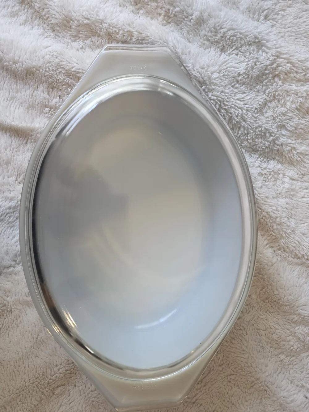 Pyrex Brown Casserole Dish with Gold Wheat Motif and Clear Lid